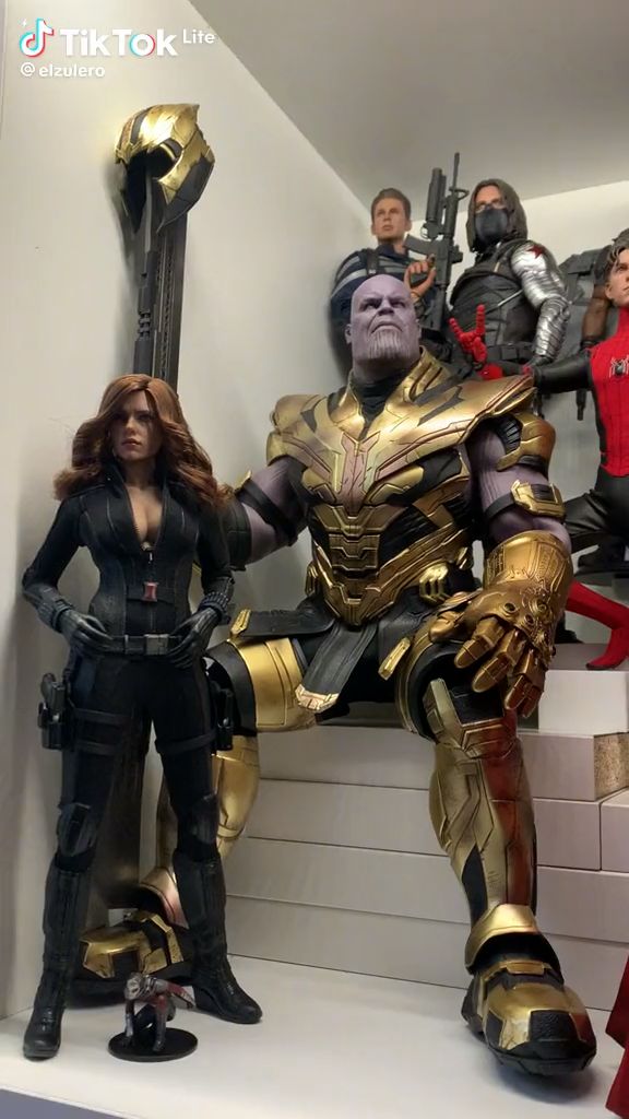 Hot Toys