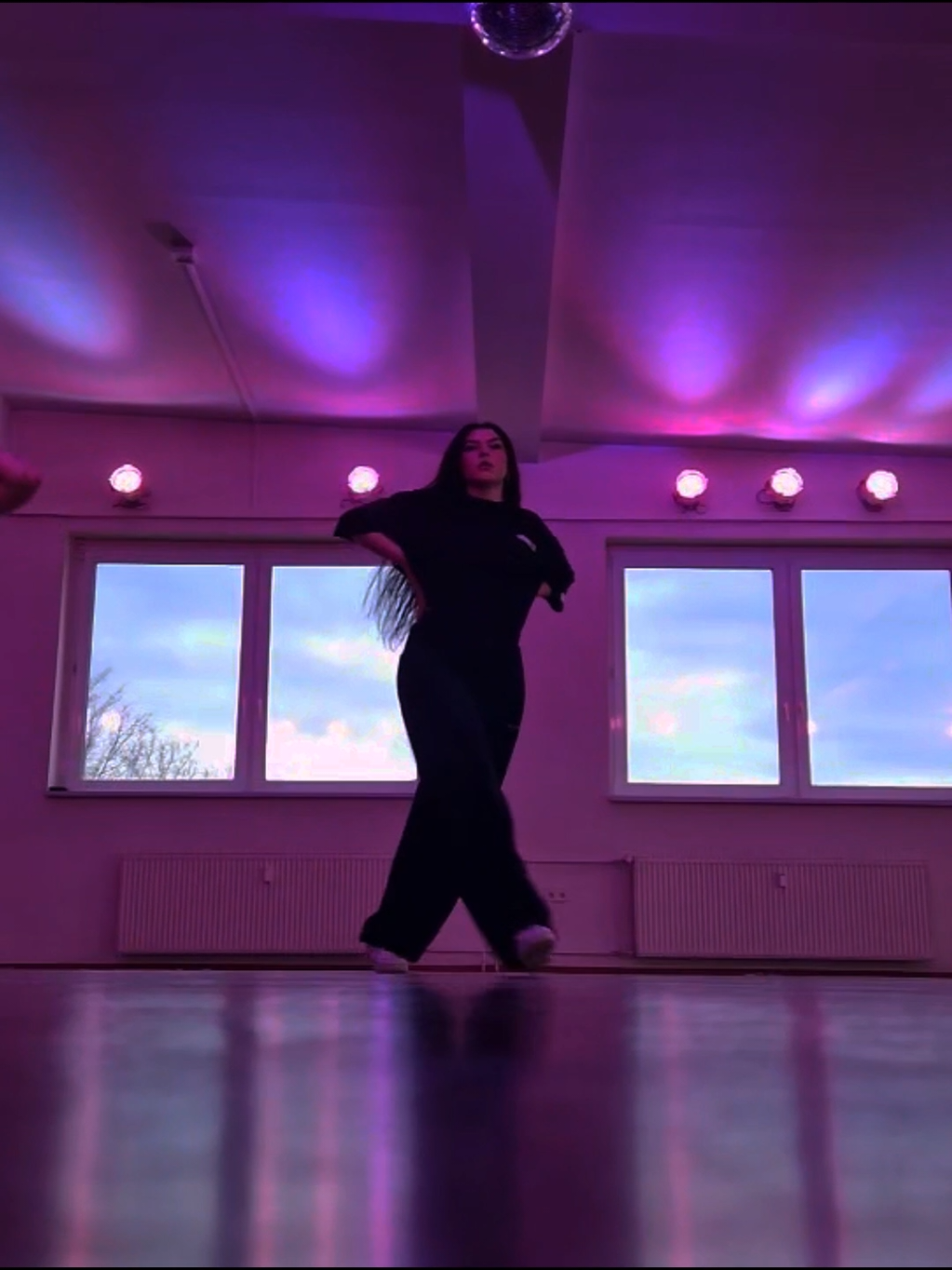 choreo by lenaa_1003 @passionlife #dance #viral #fyp #dancetok #dancelife #dancetrend #solodance #trend #oneperson