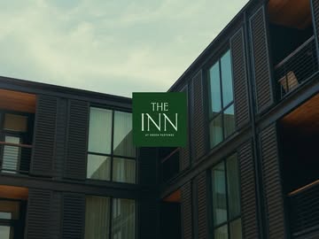 The best staycation in Austin? The Inn at @greenpasturesaustin 🌿 Close to the city, far from the noise. With boutiqu...