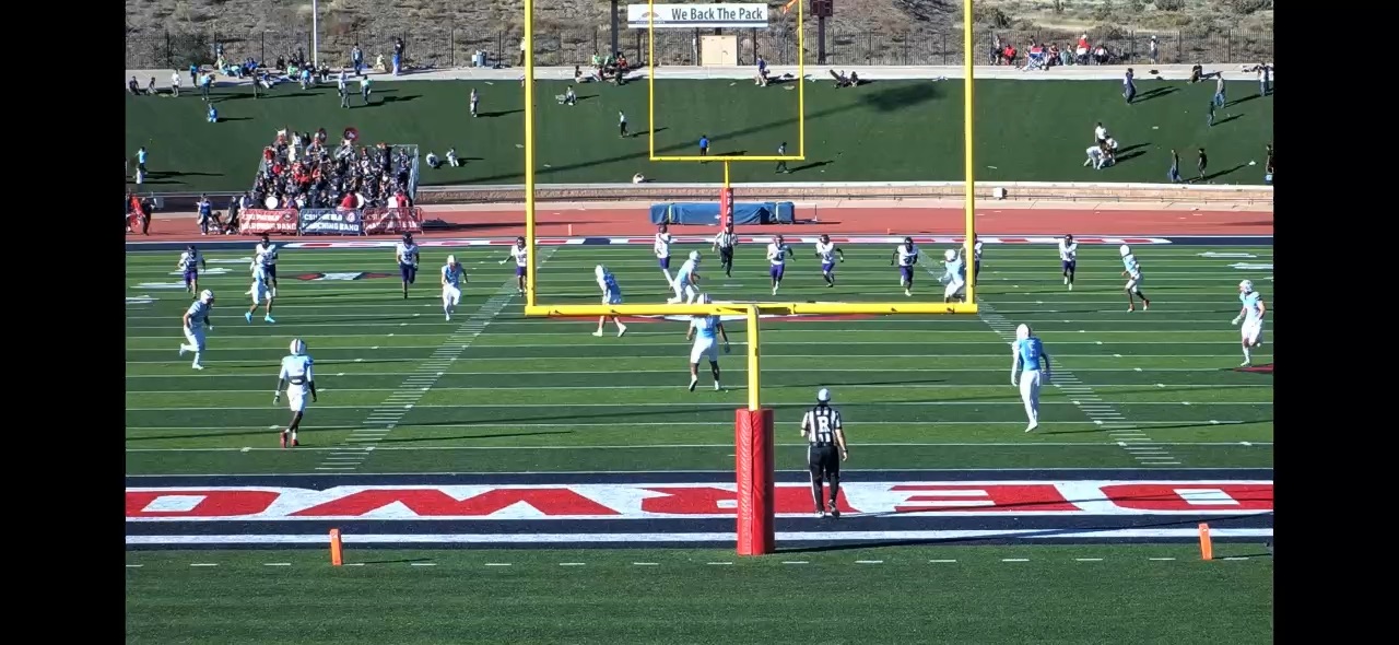 Kick return to the house