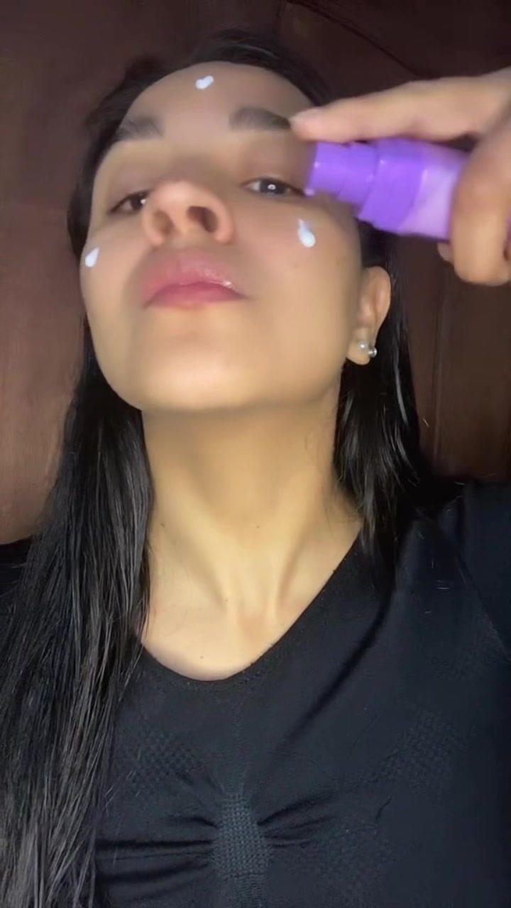 Rutina para una una piel GLASS SKIN! Hidratación y glow en el primer uso 🤭🤗#skincare #lorealparis #glassfm #@For_me...