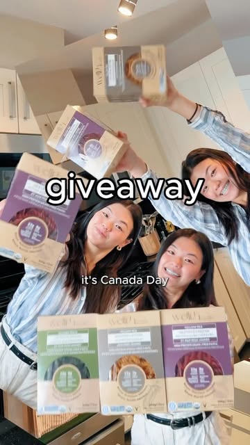 [🎉 GIVEAWAY CLOSED 🎉 Thank you everyone for joining! Winner has been contacted 🤍] 🇨🇦 Canada Day Giveaway! 🎉 I’m...