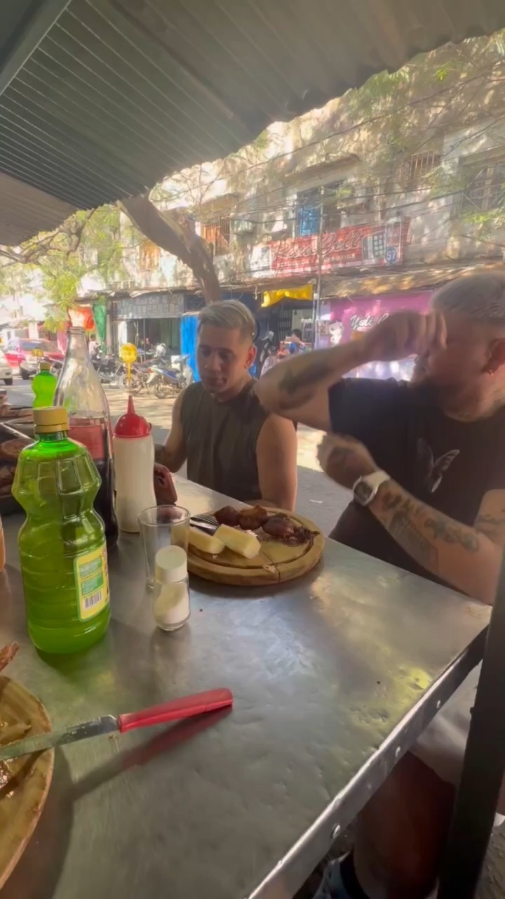 Cantamos en público y así reaccionó la gente
