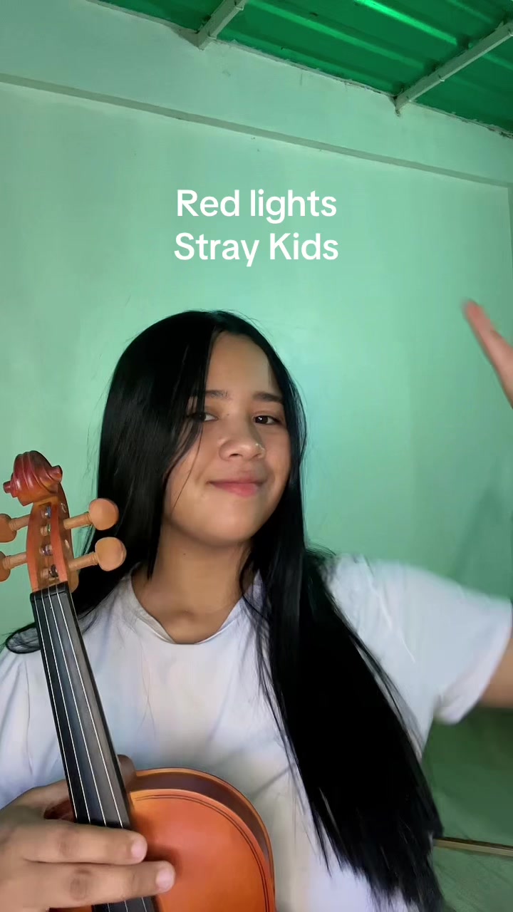 Tutorial de red lights de Stray Kids en violín. #violin #straykidsstay #tutorial