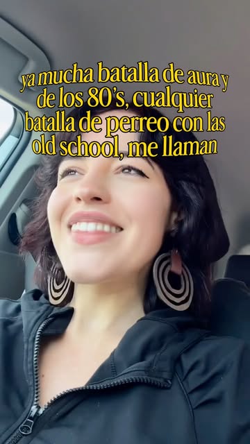 Yo no sigo trends, es que me considero mas Retro…📻 🎵🤭 . . . #oldschoolvibes #notrendsjustme #retromood #timelessvi...
