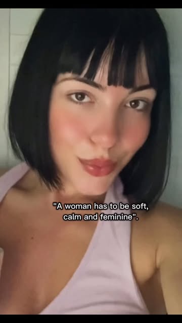 Mi energía femenina no cabe en una sola caja. 📦❌ Puedo ser suave o intensa, dulce o directa, elegante o salvaje. Mi...
