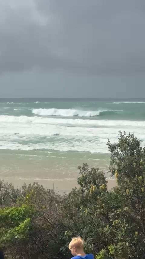 Waves pumping
