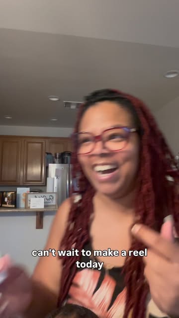 To my working Mamas trying to build something online… if content creation feels like one more damn chore on your alre...