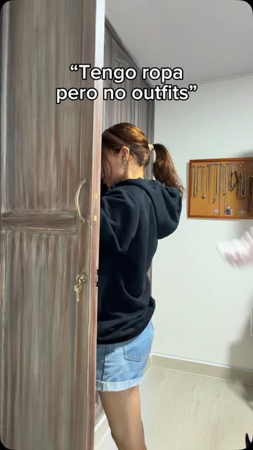 mi vida antes de darme cuenta que podía digitalizar mi ropa era un reguero cada que salía chicas 😭😭😭 pero desde qu...