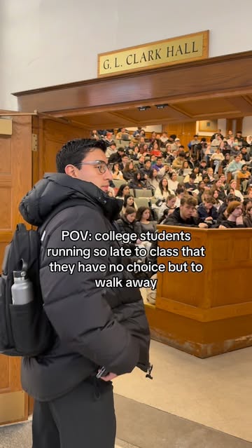 So embarrassing walking into a lecture late #fyp #relatable #college #uni #uiuc
