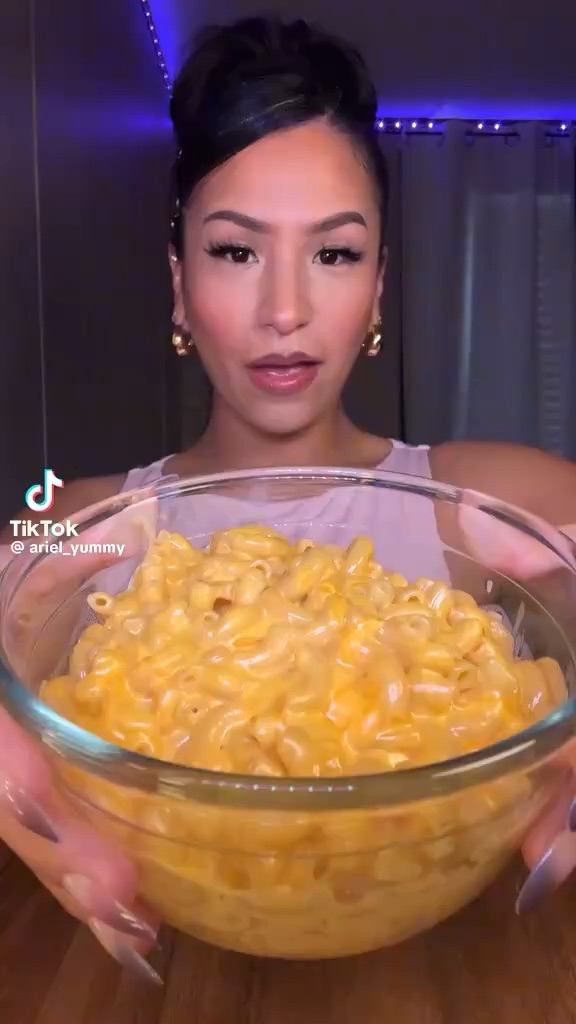 Mac N Cheese!
