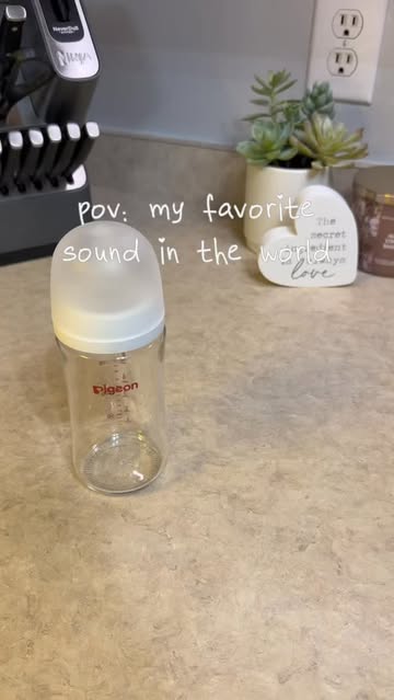 Turns out my favorite love song sounds a lot like this 🥹 We’ve been combo feeding, and I honestly love getting to ha...