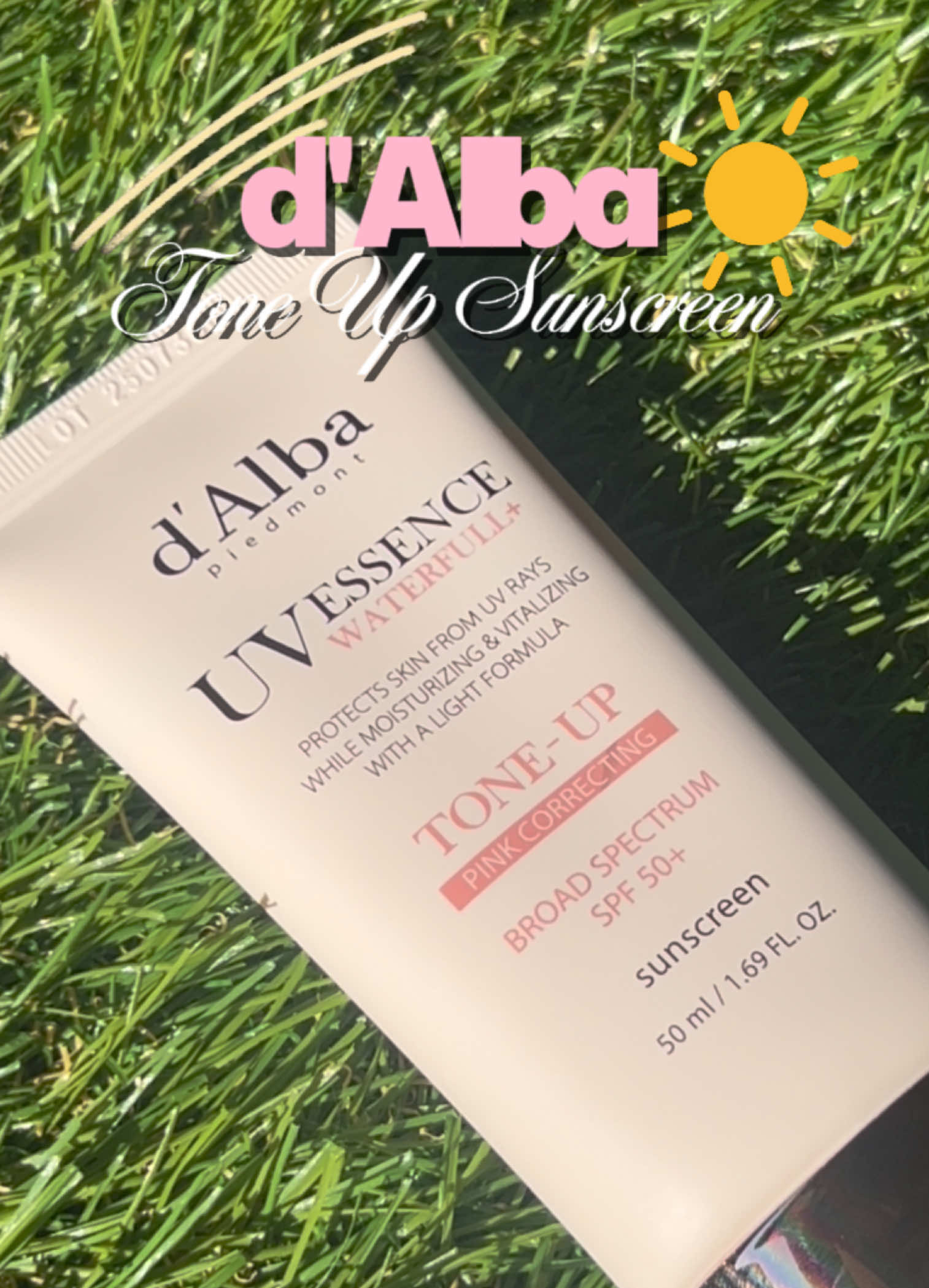 Watch what 30 seconds did to my face! 30 seconds is all it takes to go from tired to completely glowing with the d’Al...