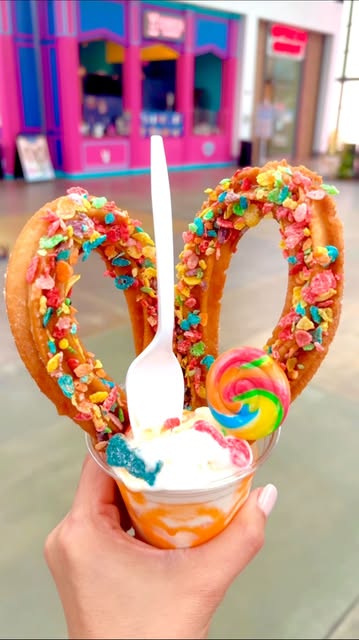 Una experiencia demasiado deliciosa!!!!! @bunnbohchurros Necesitas venir al Oviedo Mall en Orlando y vivir esta exper...