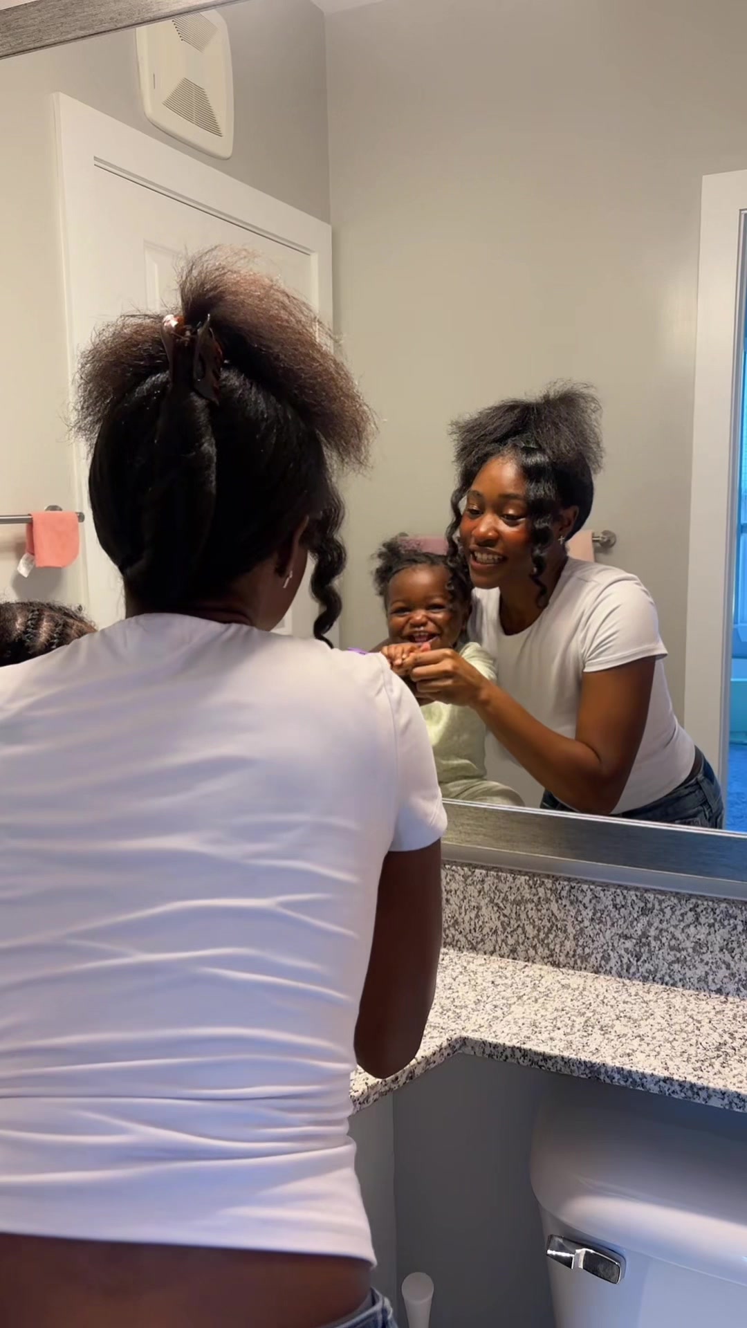 Spend the morning with me and baby girl! Breakfast+grwm+doctors appointment! 💕💕💕 Does anyone else cry when there b...