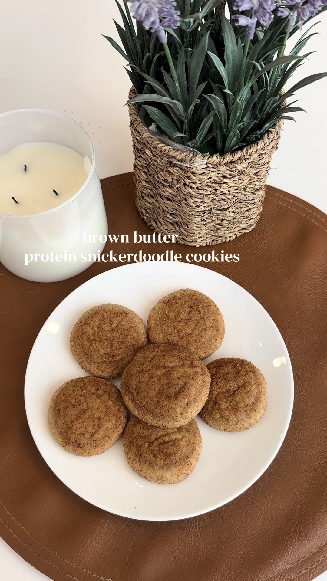 these are UNREAL!! not to mention they have 10g protein AND clean ingredients!! ingredients (makes 9 cookies): • 3 tb...