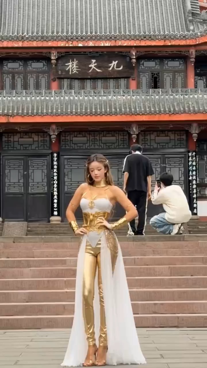 Prince of Egypt dancing in china