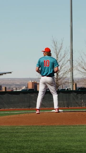 3 K's for @ethin_woltz10_ in the opening frame!