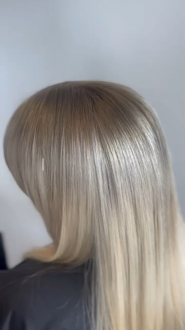 Blonde hair colour