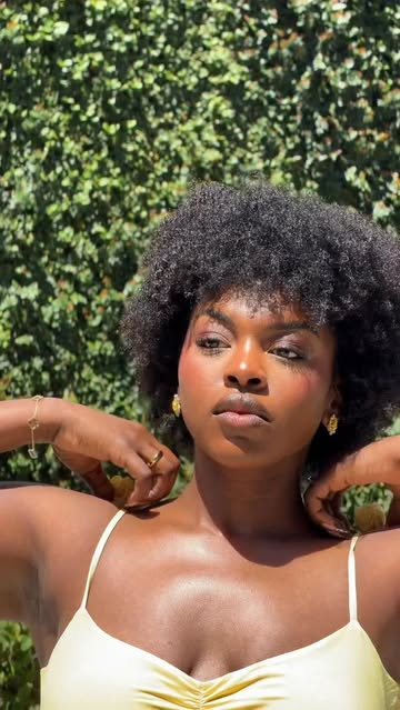 after so many years of hating it, I’m so happy i’m finally falling in love with my fro.🤍 #marzdesir #explorepage #re...