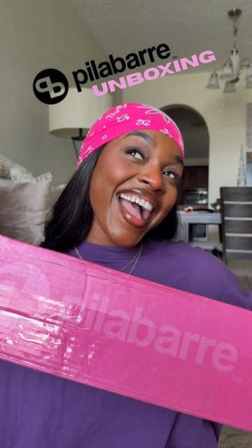 UNBOX MY PILA PR W/ ME @pila.barre 💙🩵 seriously, so grateful lil ole me is on their list 🥹 but I cannot wait to ta...
