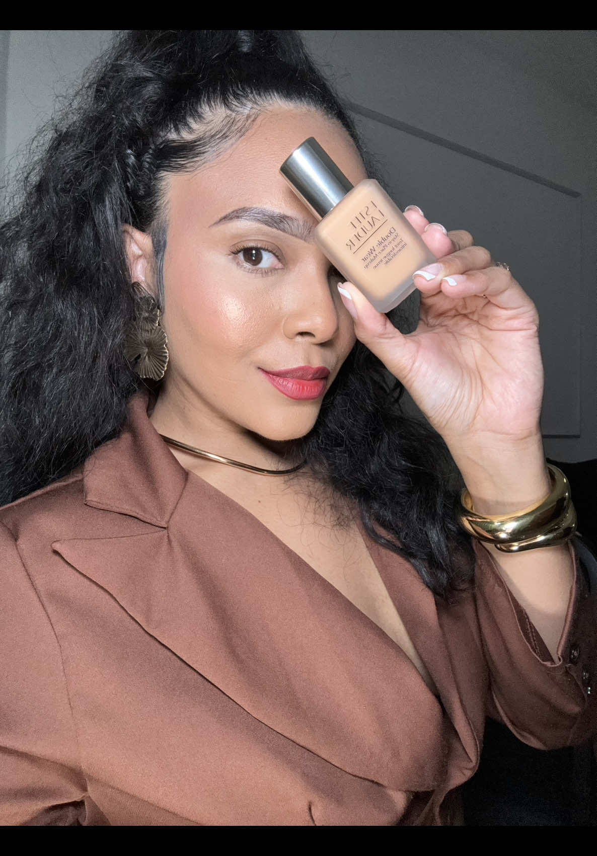 The @Estée Lauder Double Wear Stay-in-Place has been reimagined, now even more long-lasting with 36-hour color-true l...