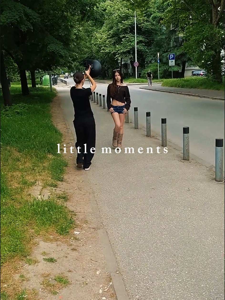 When @Olivia walks, she owns the street. #skopje🇲🇰 #photoshoot #urbanfashion