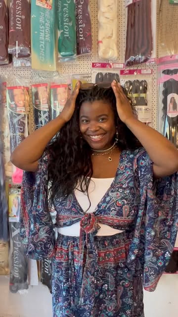 Wer will Boho Braids für super tolle Preise 😍 Konmt vorbei, wir freuen uns auf euch 🧡❤️ #duisburg #afroshop #meider...