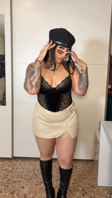 Heellooooo🖤🤎, loving los outfits para hacer match con las vibesss🦢🐈. Again, ideas de outfits para mis chicas cool...