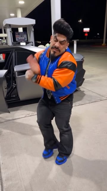 Catching a vibe at the gas station ⛽️ #explorepage #dance #ai