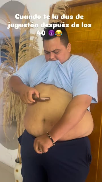 Cuando te la das de juguetón después de los 40😈😂#humor #viralreels #viralreels
