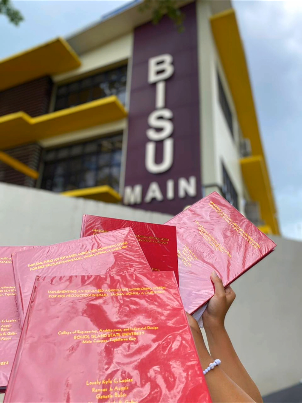 research.done #researchpaper #research #engineering #bisu #hardwork #hardbound #fypppppppppppppppppppppp