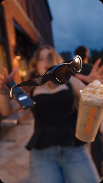 ¡La temporada de Pumpkin Spice oficialmente ha llegado! 🎃☕✨ Un poquito de dulzura, un toque de especias y el café pe...