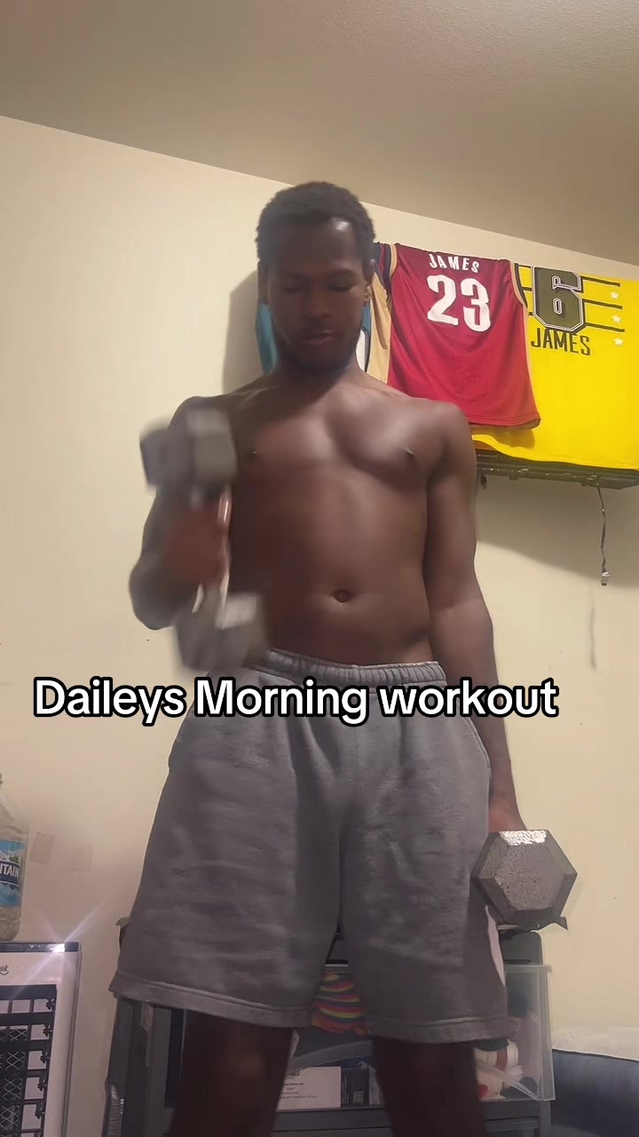 Get fit #notdailey #workoutroutine #earlymorning #fyp #viral