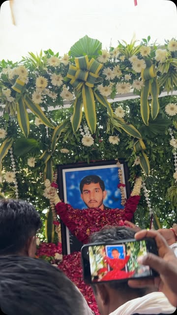 Miss You all time gujju love guru. 😭😭