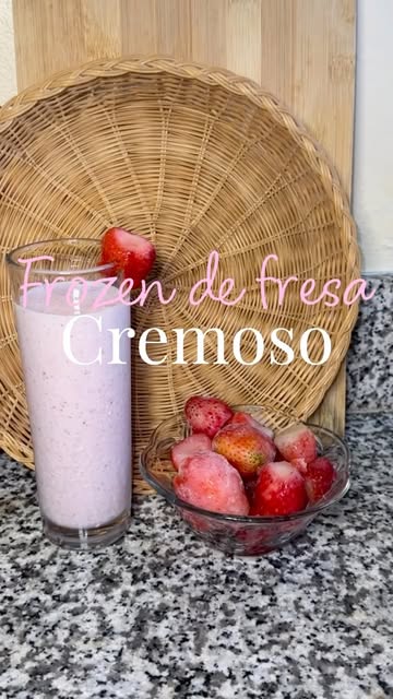 Para combatir el calor que está haciendo ✨🫧🌞💫 🍓🍓🍓🍓🍓 #frozendefresa🍓 #calor #jugo #delicioso #fresa