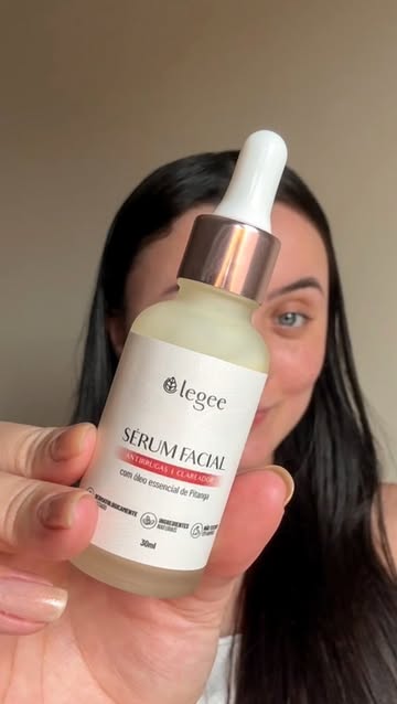 Incluí o sérum clareador na minha rotina de skincare e estou amando ter esse momento de cuidado comigo mesma! 🌿🤍 @l...