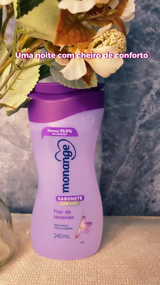 Tem cheirinhos que ficam na pele, mas alguns… ficam no coração também 🤍🛁 Esse virou meu ritual favorito antes de do...