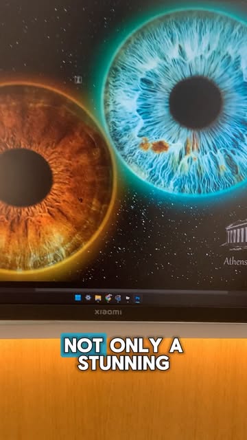I had never looked at my own eyes this closely before. We recently visited @eyemazyathens for a couple’s iris photosh...