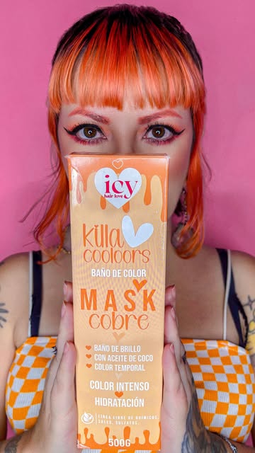 Manteniendo mi cobre vibrante con la mascarilla de color de @icyhairlove 🧡 Hidrata, revive el tono y deja el cabello...