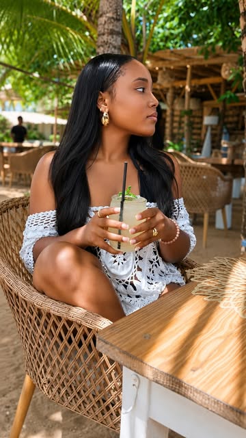 Entre ciudades, café, mimosas y momentos… 🌺 . . . . . . #weekendrecap🌺