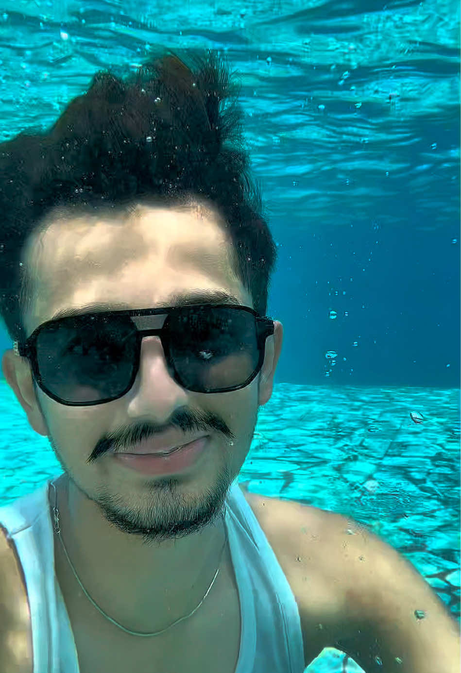 Wait for end🤕. #foryou #viralvideos #pool #summar #swimmingpool