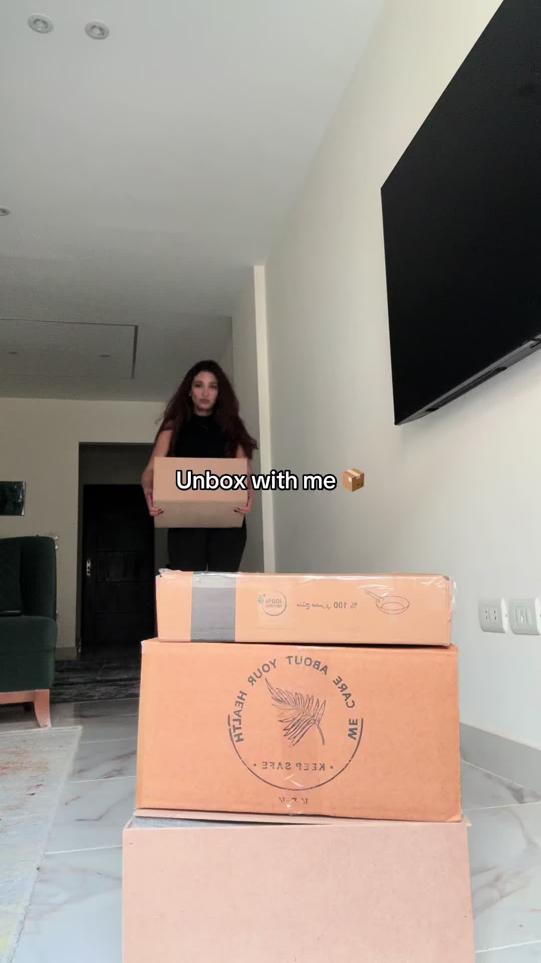Unboxing together 🤭 #fyp #unbox