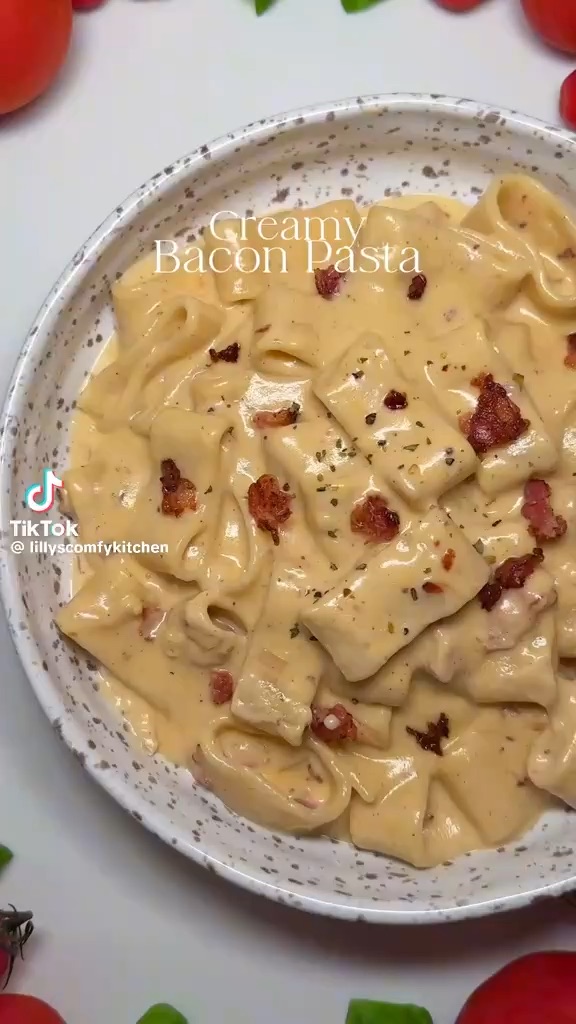 Bacon mac and cheese