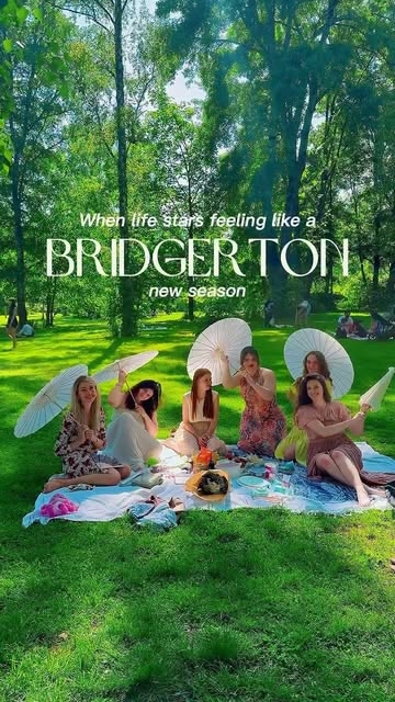 ✍🏼 Dear savage reader… ⤵️ Berlin is serving summer, so we are all officially entering our duchess era 🪭 Between sil...