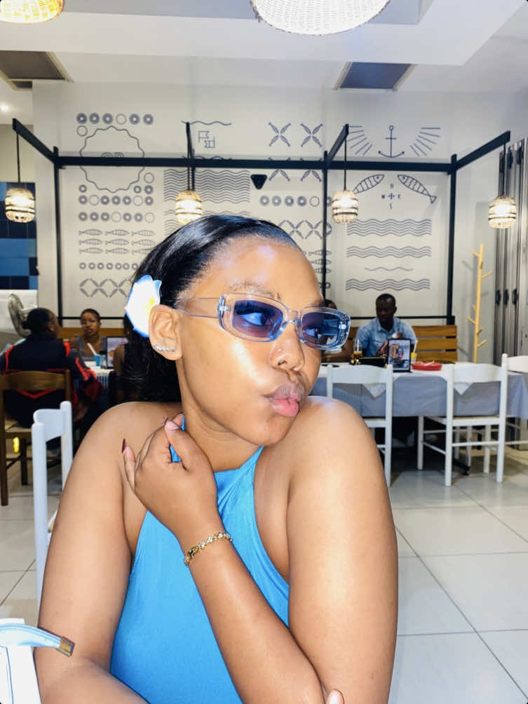 A glimpse piece of living🩵🥹🫦🤭#shein #trendiing_video #blue