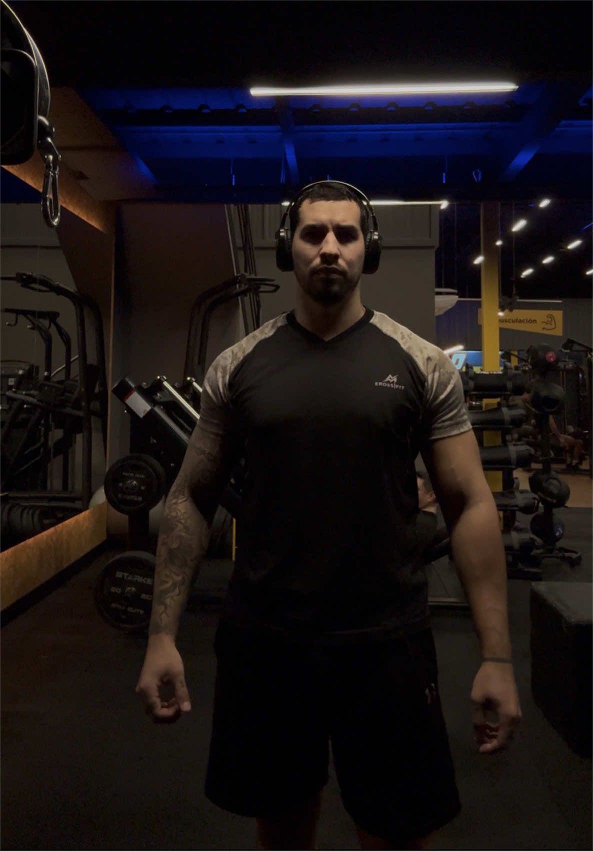 🌅 Día 1 entrenando antes de que salga el sol. No busco motivación, busco disciplina. 💪🧠 ¿Quién se anima a acompaña...