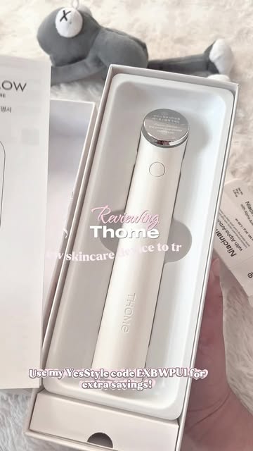 Unboxing and trying the THOME The Glow Signature device with the THOME Niacinamide Boost Ampoule with Alpha-Arbutin ✨...