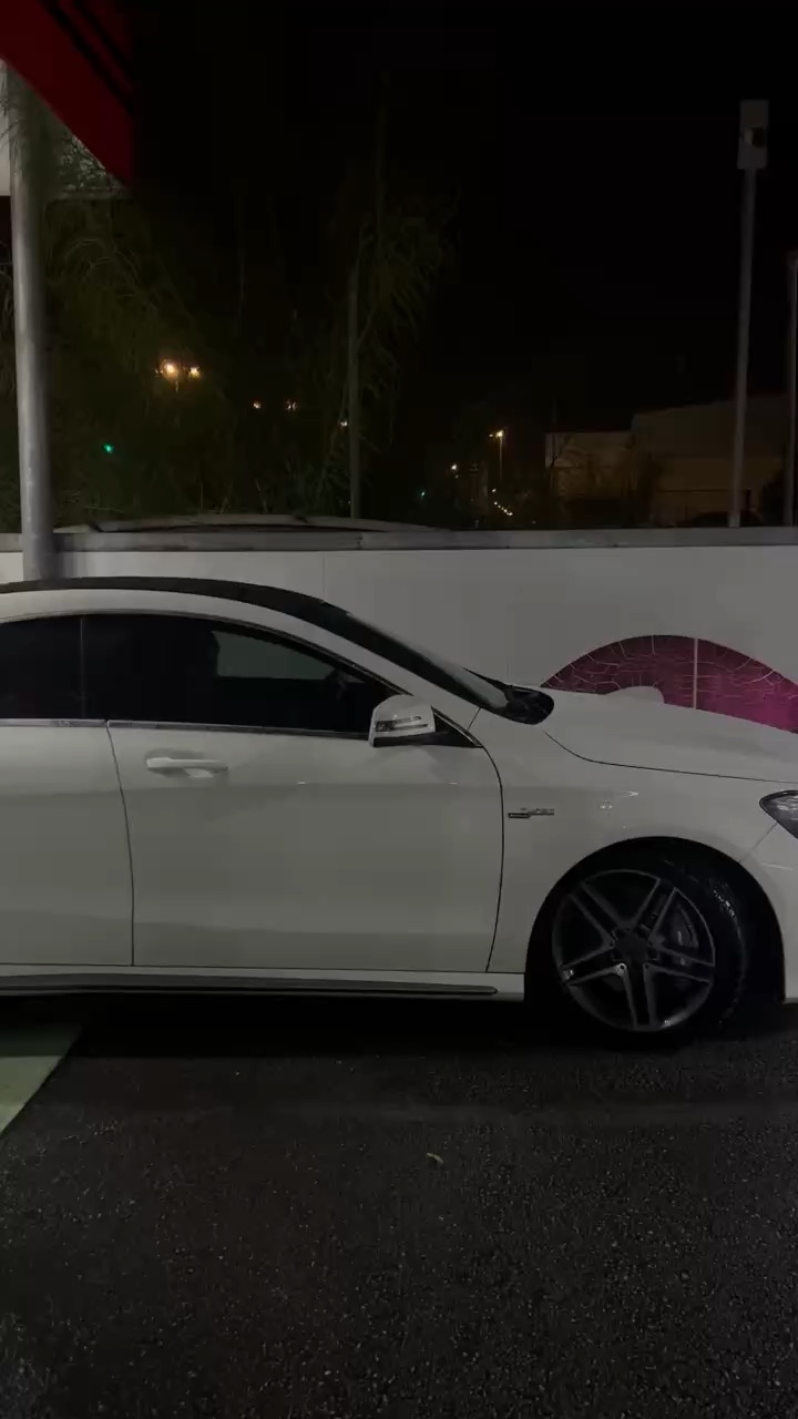 Kardashians pullin up
