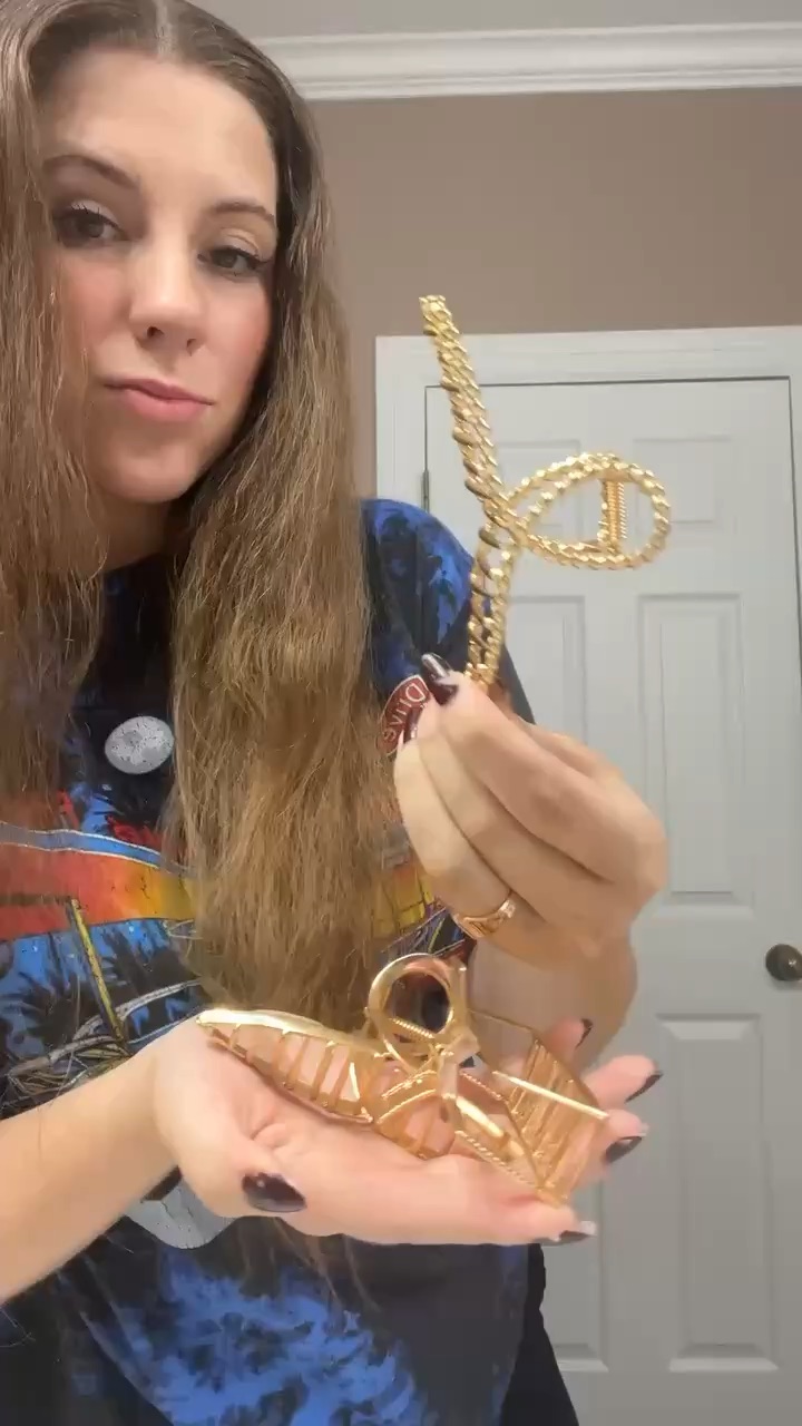 Hair Claw Clip | Fashion & Hair Accessory UGC